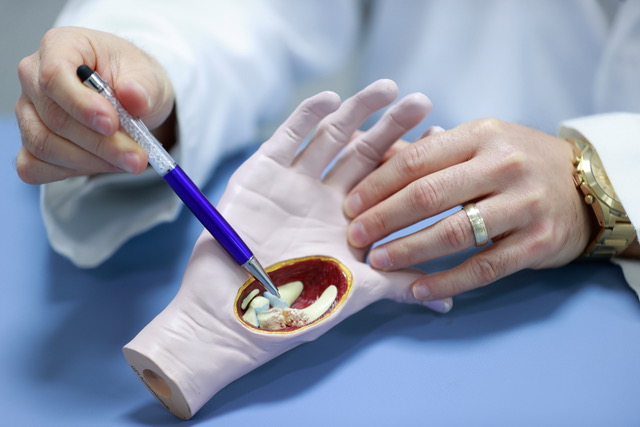 Ortopedista Especialista en Mano